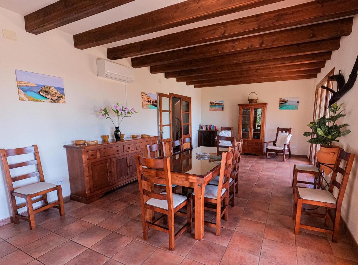 Villa Sa Sinia - Family Rural House With Pool And Mountain Views S'Horta