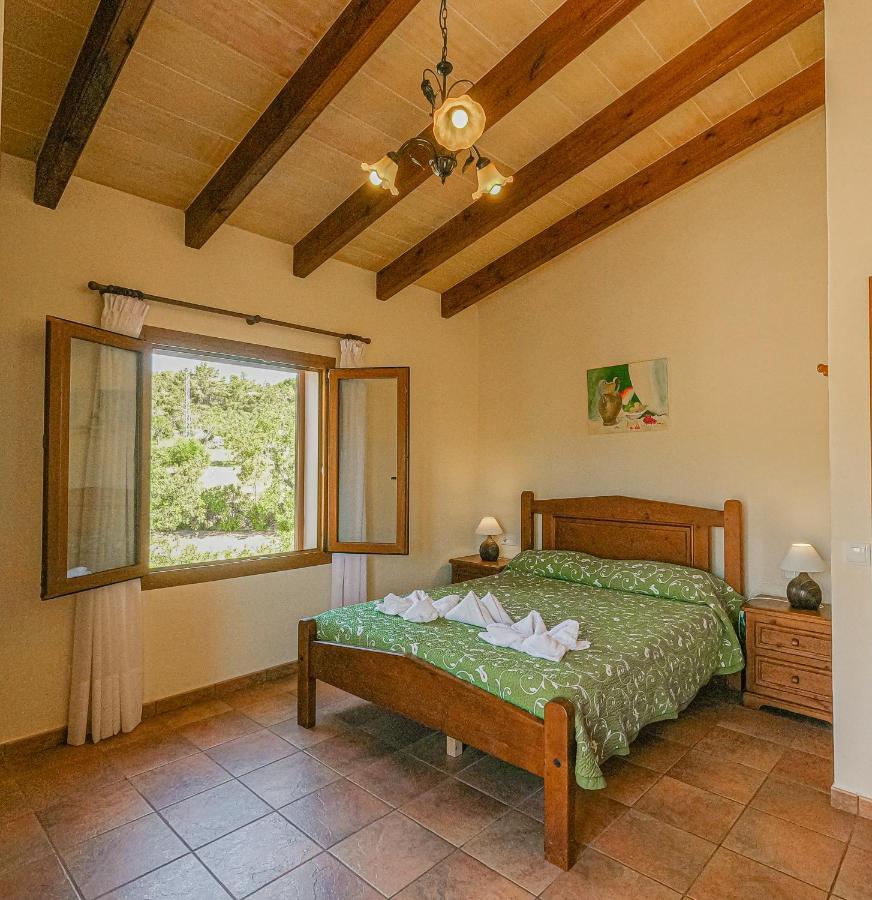 Sa Sinia - Family Rural House With Pool And Mountain Views S'Horta