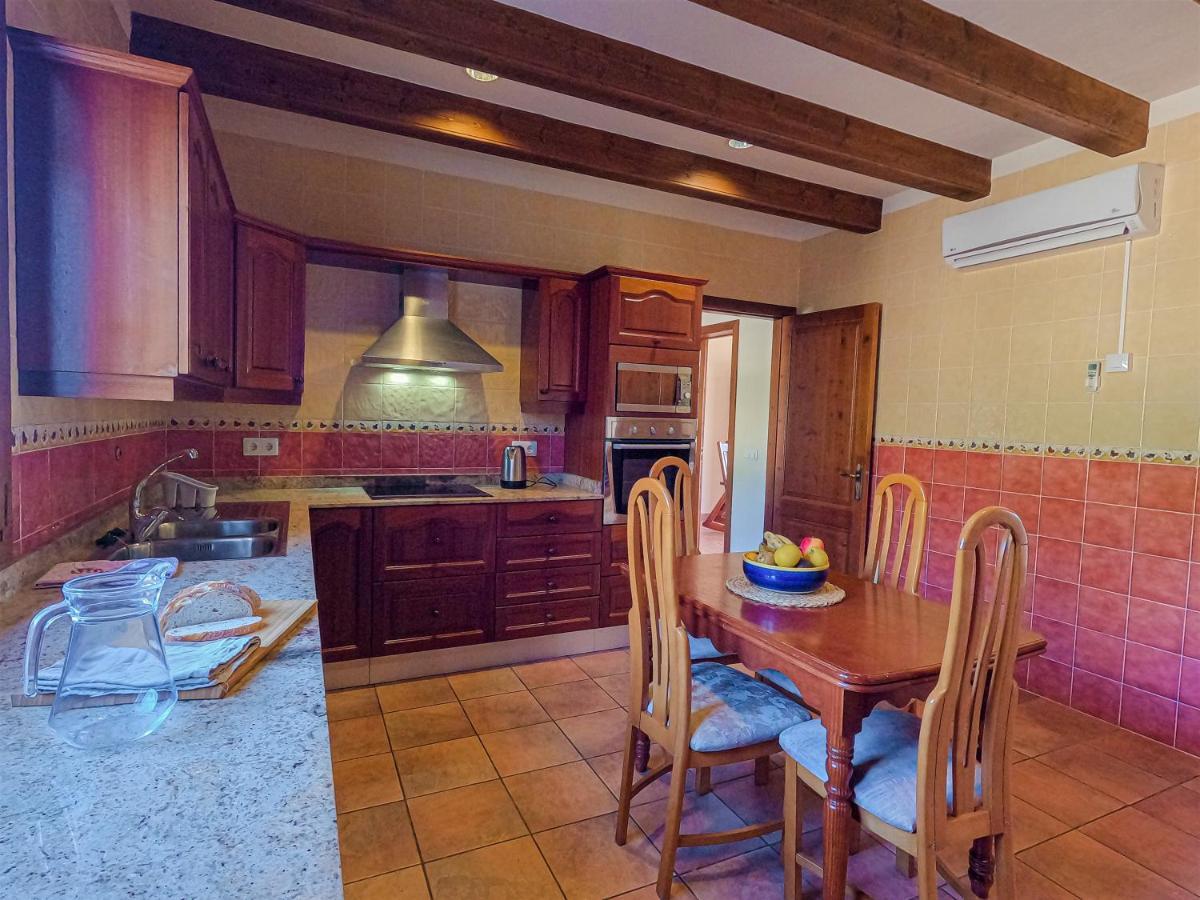 Sa Sinia - Family Rural House With Pool And Mountain Views S'Horta
