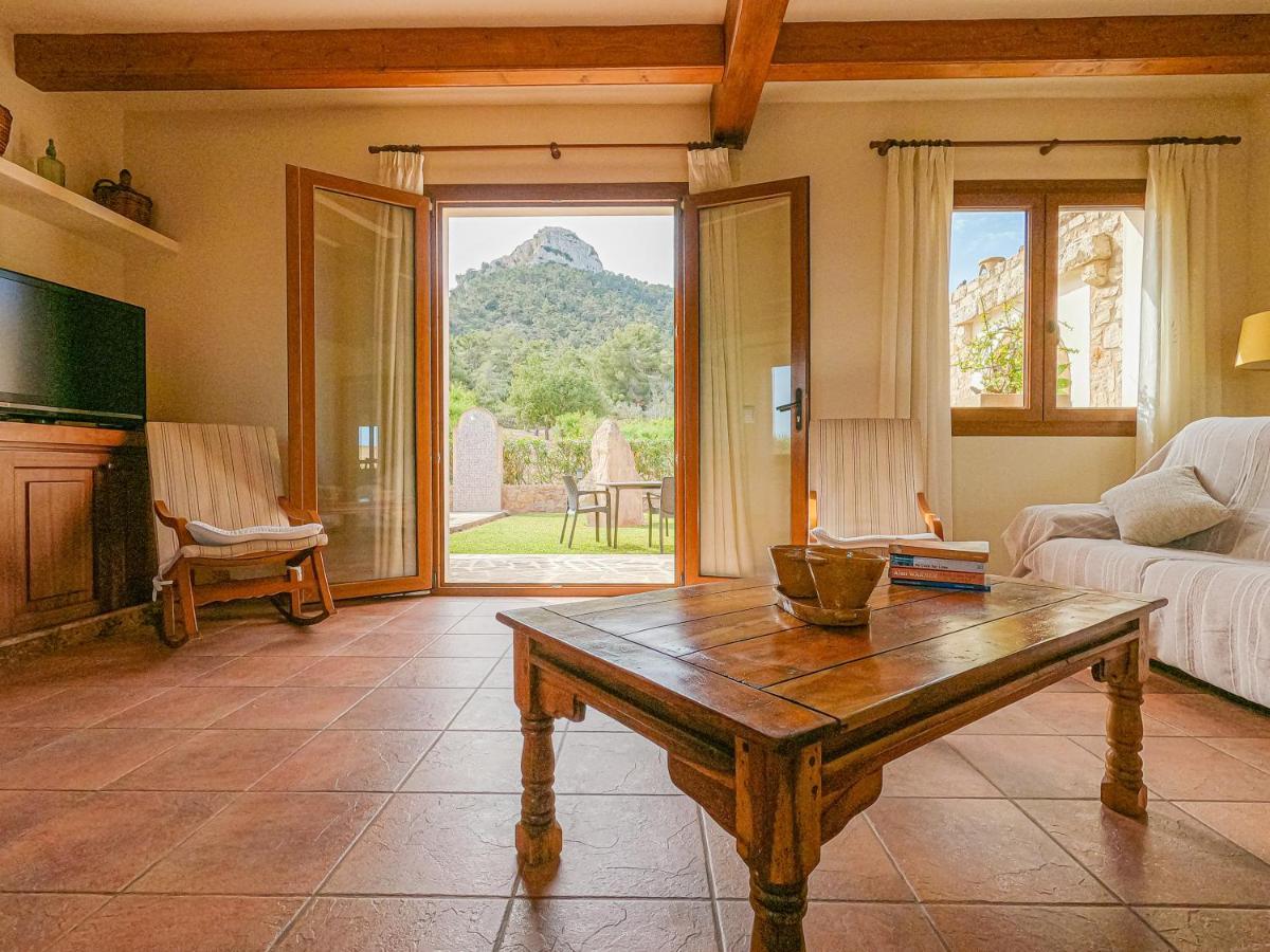 Sa Sinia - Family Rural House With Pool And Mountain Views * S'Horta